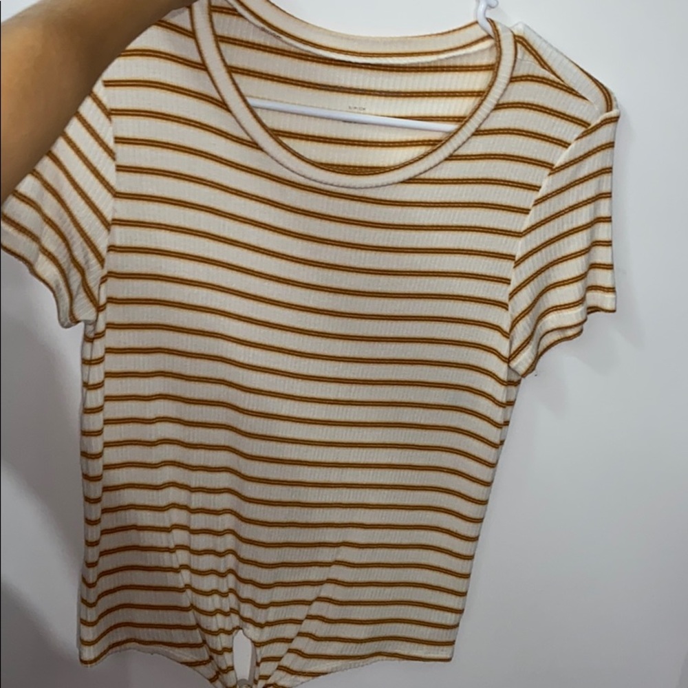 american eagle shirt